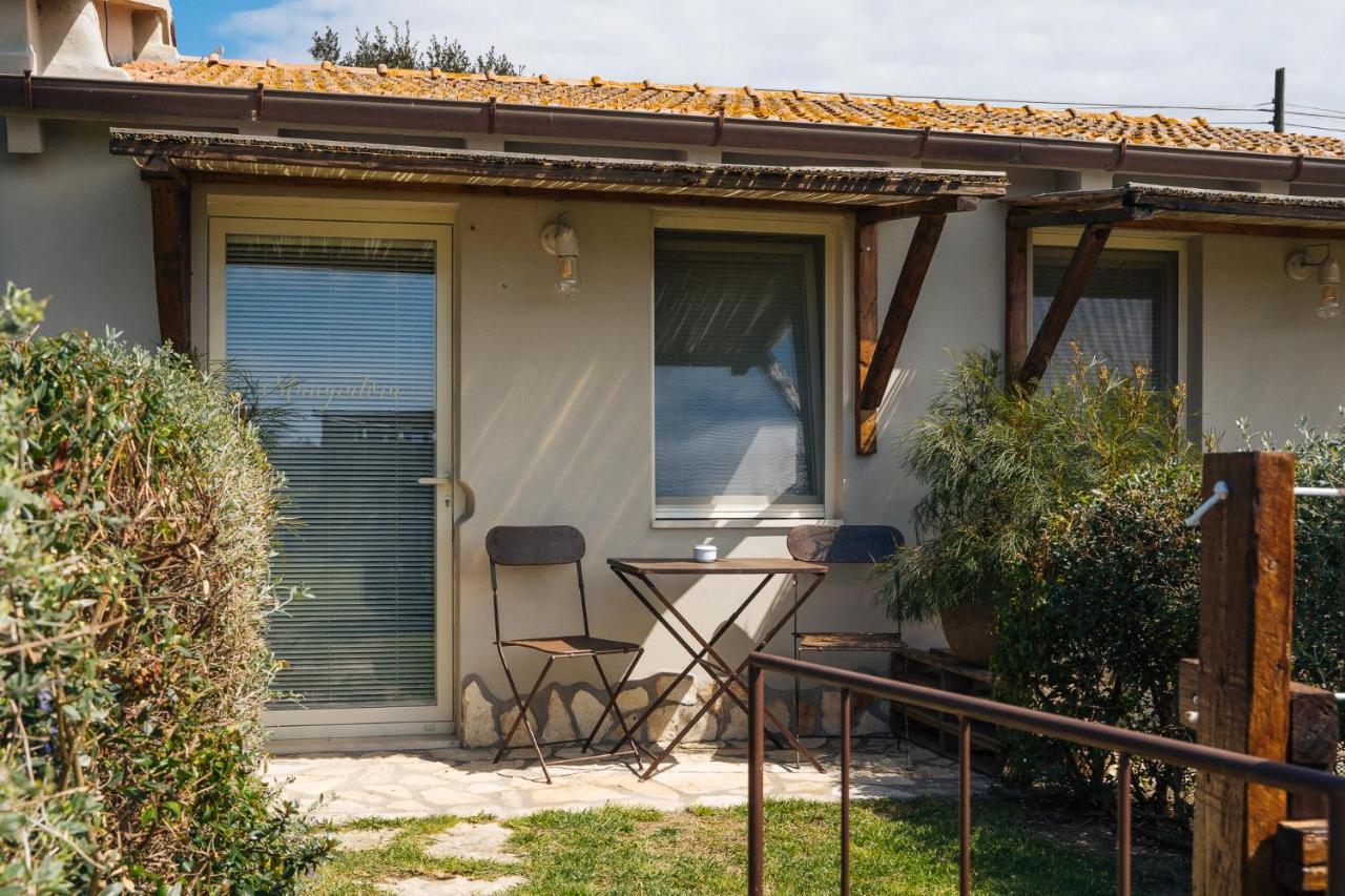Agriturismo Sweet Cottage Марина-ди-Гроссето Экстерьер фото