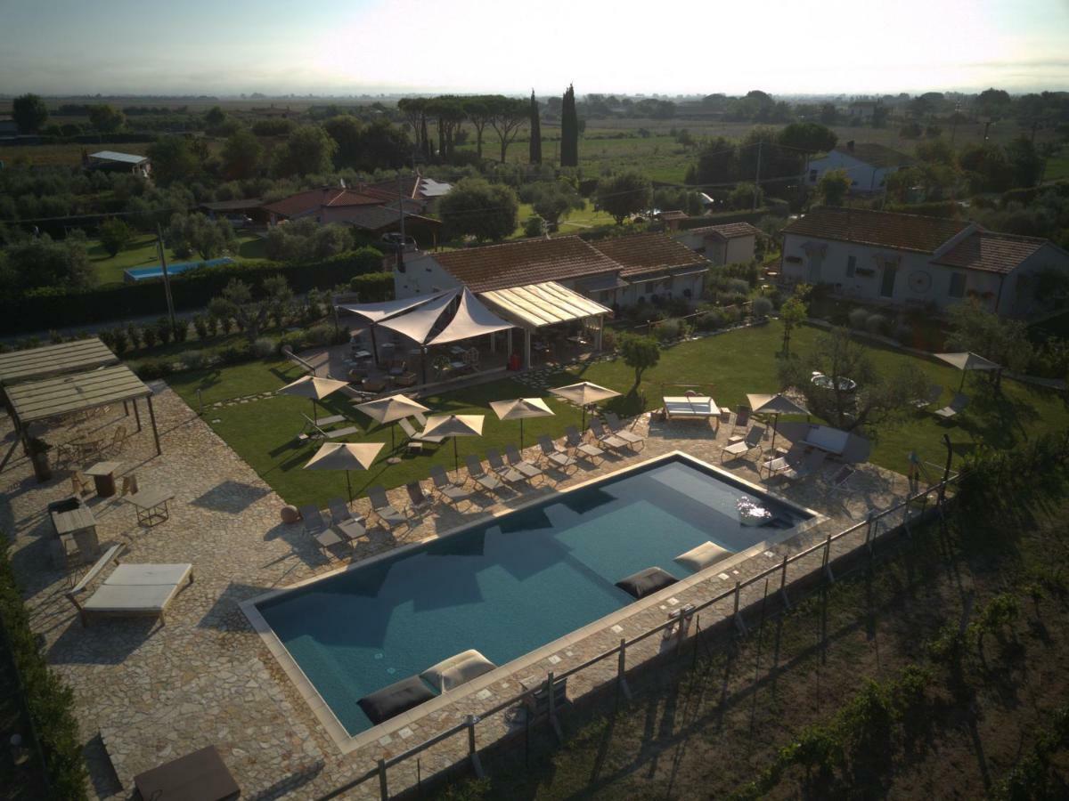 Agriturismo Sweet Cottage Марина-ди-Гроссето Экстерьер фото
